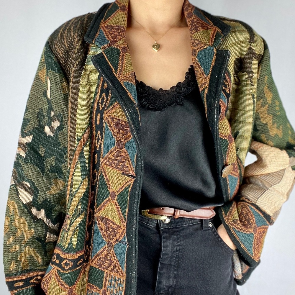 It’s Outta The Bag vintage safari tapestry jacket